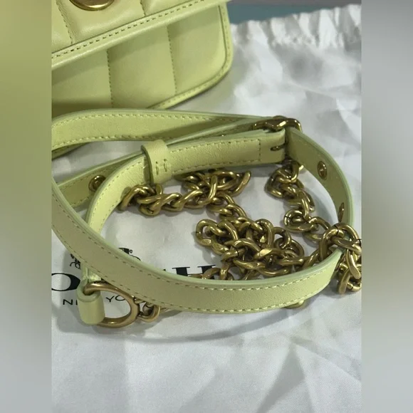 Coach Turnlock Clutch with Quilting Bag - Picture 15 of 15